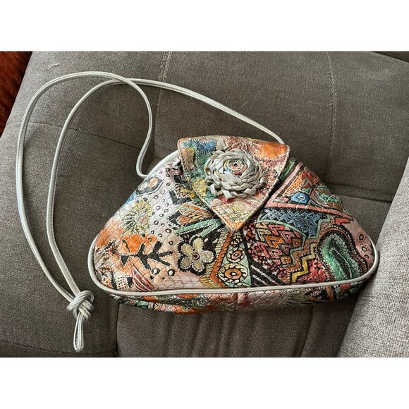 Vintage 1980’s Metallic graffiti print purse crossbody Bag adjustable clutch WOW - Picture 1 of 12